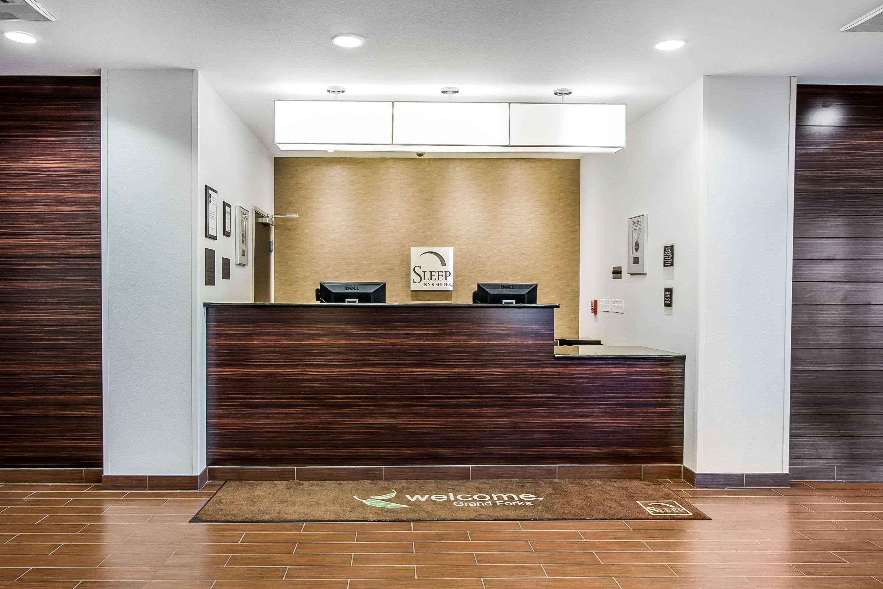 Sleep Inn & Suites Grand Forks Near Alerus Center Exteriér fotografie
