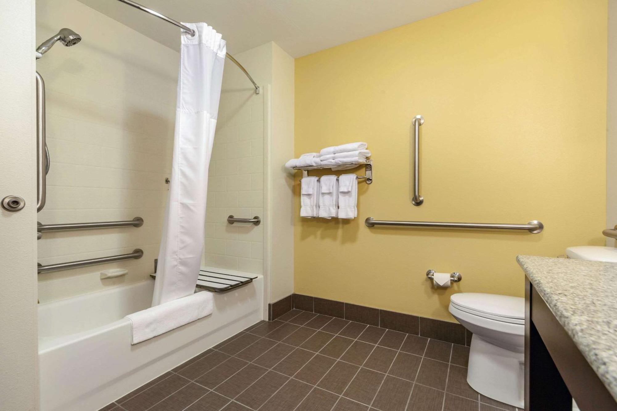 Sleep Inn & Suites Grand Forks Near Alerus Center Exteriér fotografie