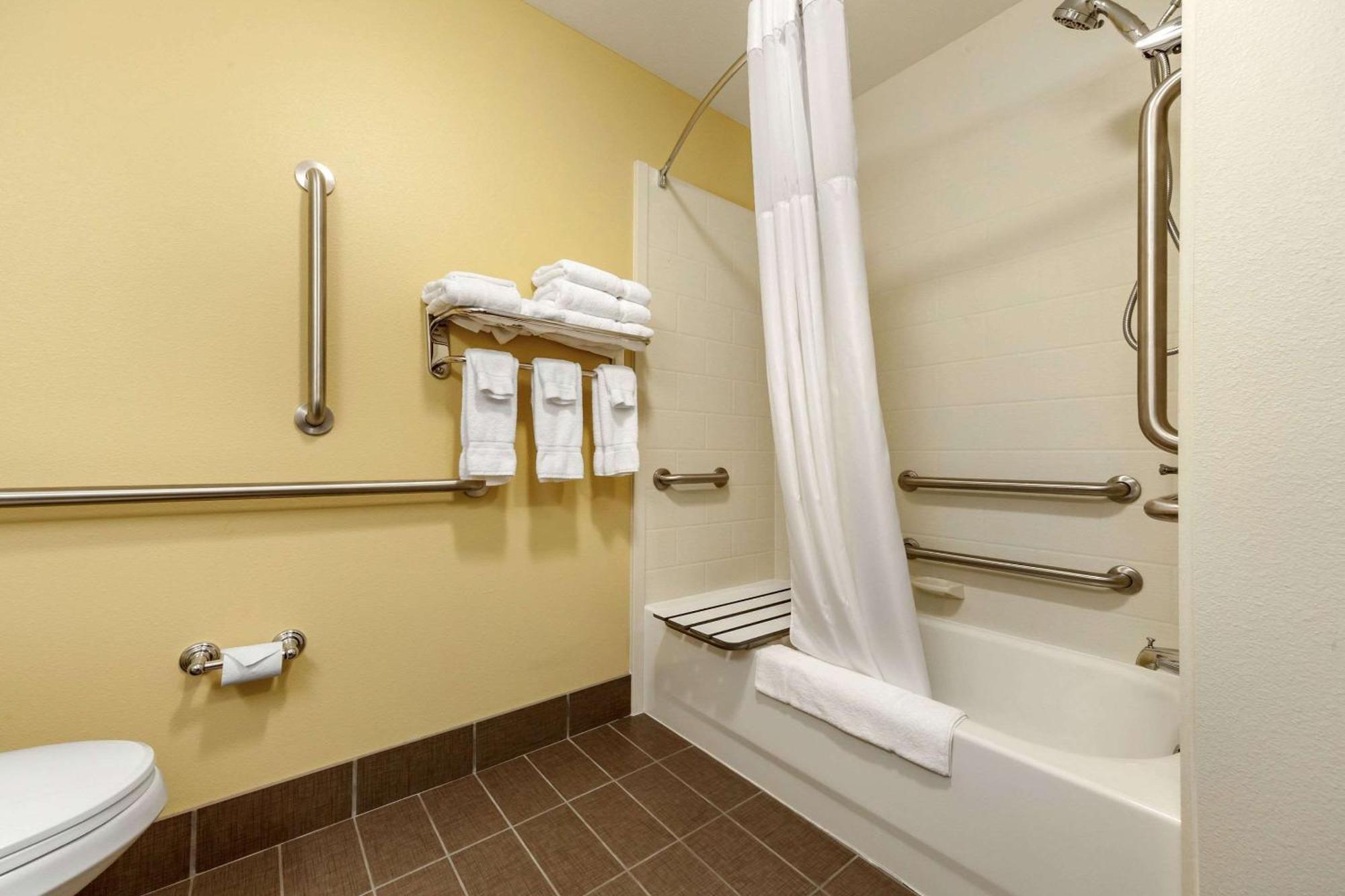 Sleep Inn & Suites Grand Forks Near Alerus Center Exteriér fotografie